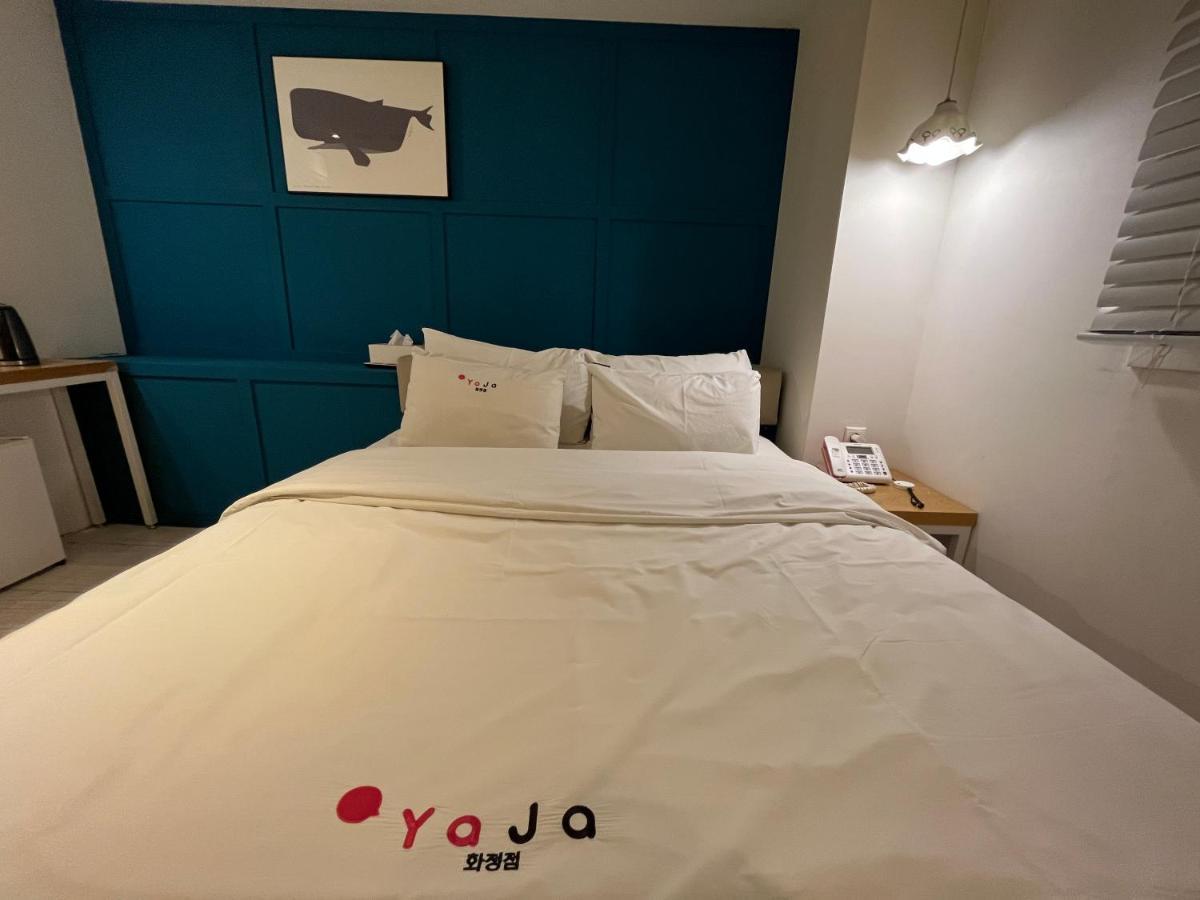 Hotel Yaja Hwajeong Station Kōyō Buitenkant foto