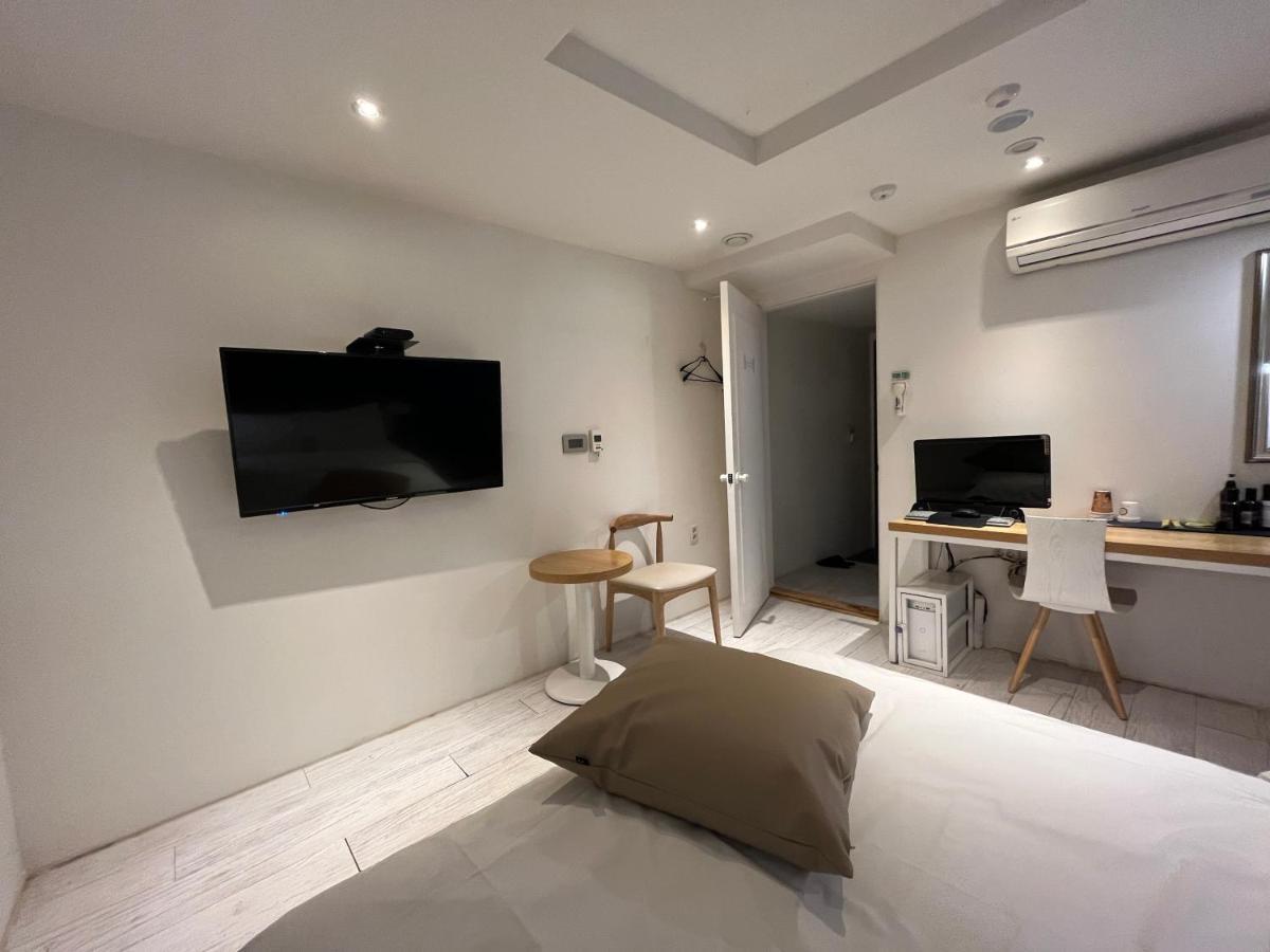 Hotel Yaja Hwajeong Station Kōyō Buitenkant foto